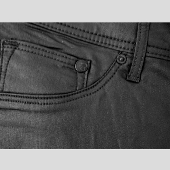 H&M Black Waxed Finish Skinny Jeans (2) - Picture 4 of 4